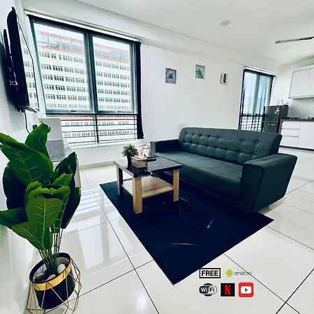 8Pax 2-Bedroom L Seaview L Georgetown L Gleneagles L Mansion One
